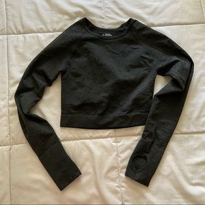 Long-Sleeve Workout Crop Top